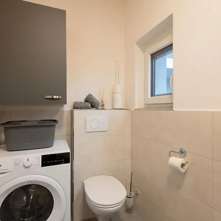 Almblick Apartament *